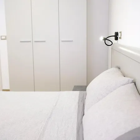 Apartament Belmonte *